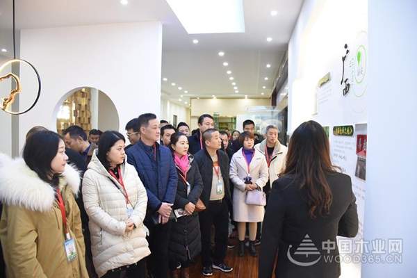 “壮心同聚 象行天下”2019广西壮象木业全国经销商年度盛会暨品牌战略/新品发布会圆满落幕