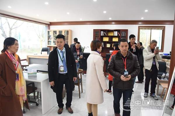 “壮心同聚 象行天下”2019广西壮象木业全国经销商年度盛会暨品牌战略/新品发布会圆满落幕