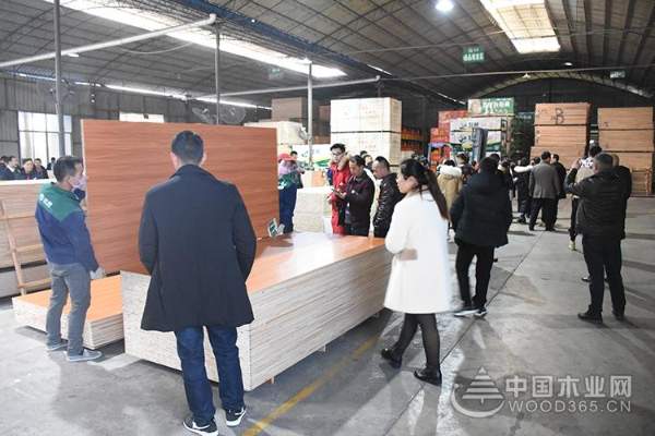 “壮心同聚 象行天下”2019广西壮象木业全国经销商年度盛会暨品牌战略/新品发布会圆满落幕