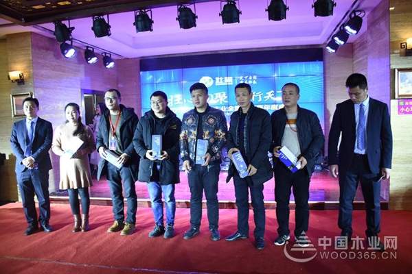 “壮心同聚 象行天下”2019广西壮象木业全国经销商年度盛会暨品牌战略/新品发布会圆满落幕