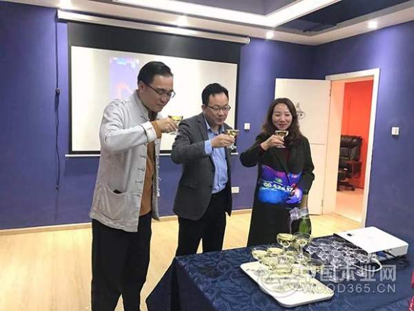 喜报！兔宝宝双十一销量破亿！感谢一亿数据背后的信任！