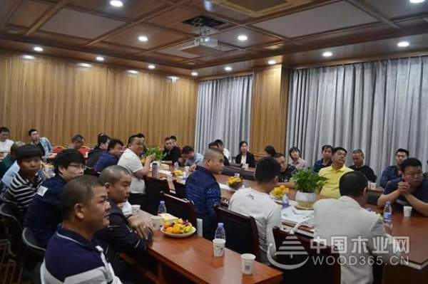 益家居召开福建区股东座谈会